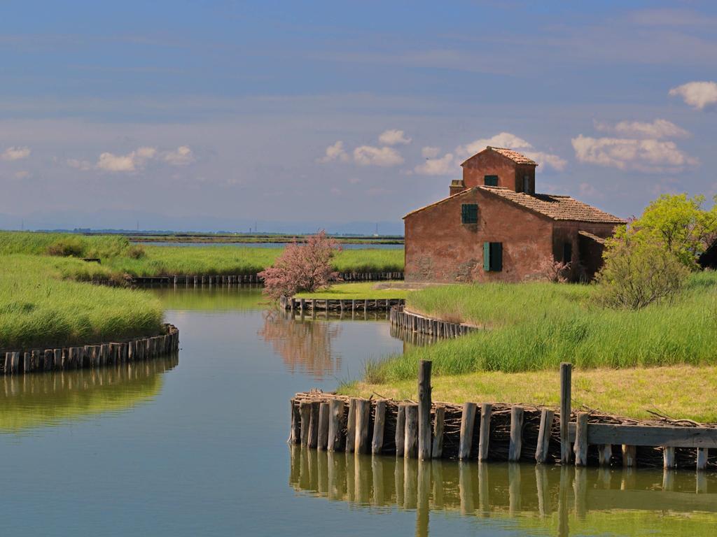 Palazzo Spada - Attico Con Terrazza Vista Fiume In Centro Codigoro Dış mekan fotoğraf